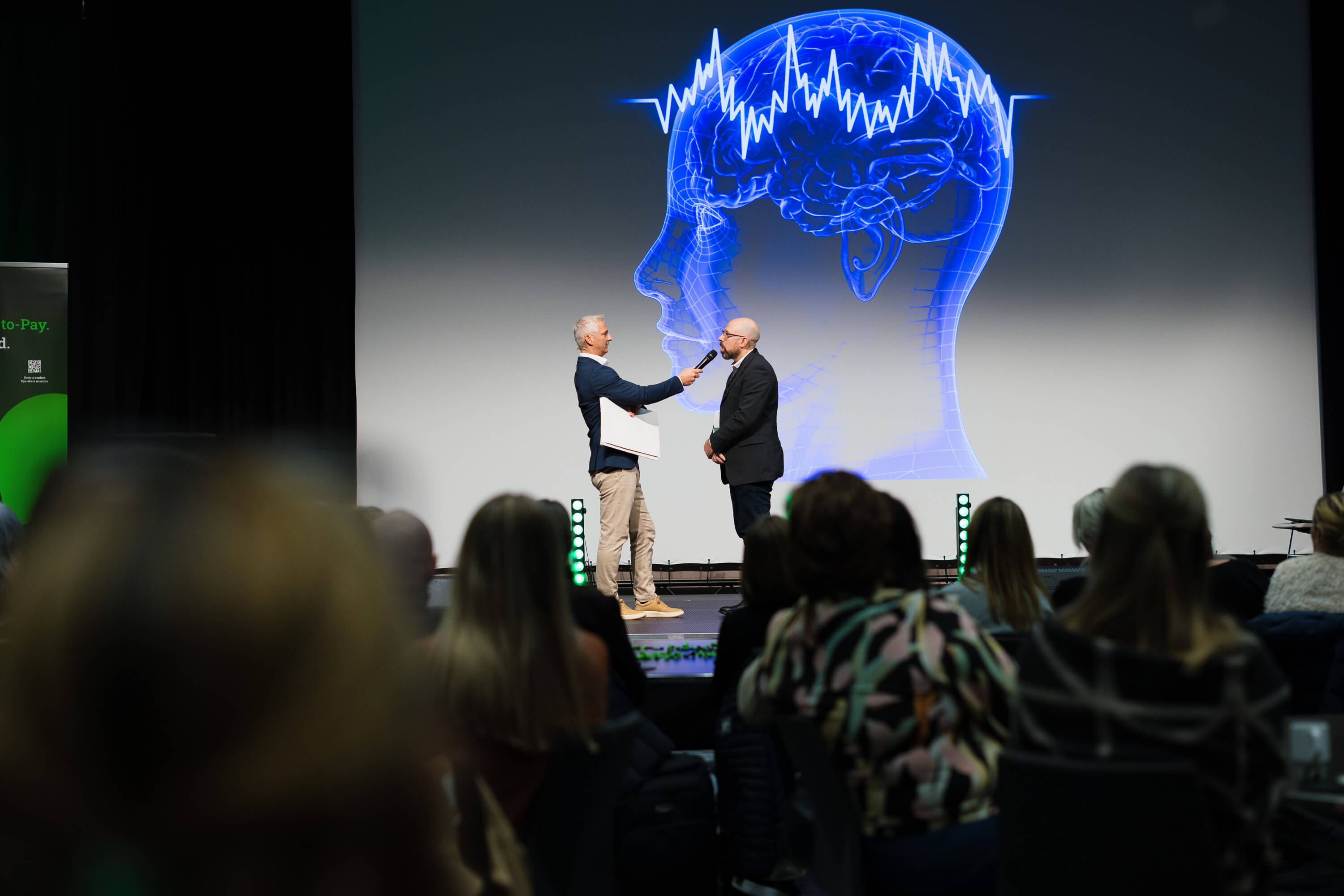 Vidar Hansen on stage at eye-share User Conference 2025