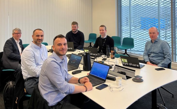 Showing the team members from OSM Thome and Eye-share working together at Eye-share’s headquarter in Stavanger.